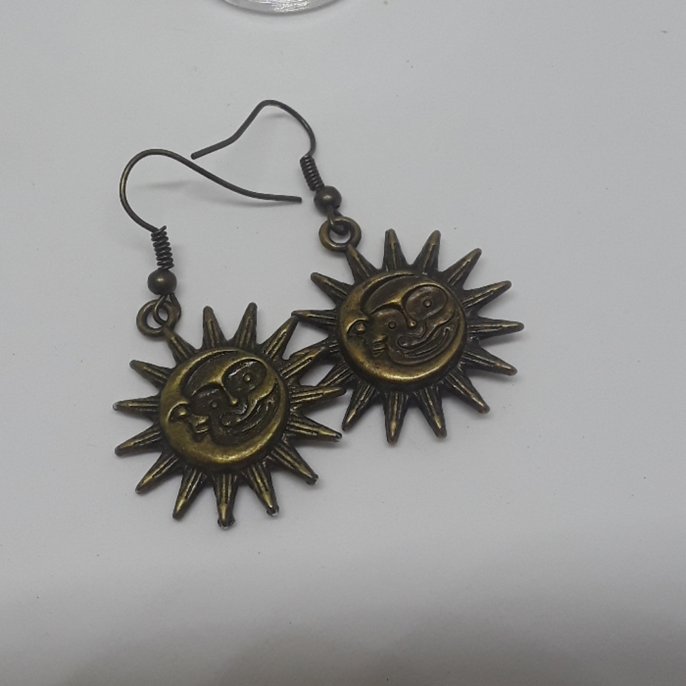 Sun and moon dangle earrings